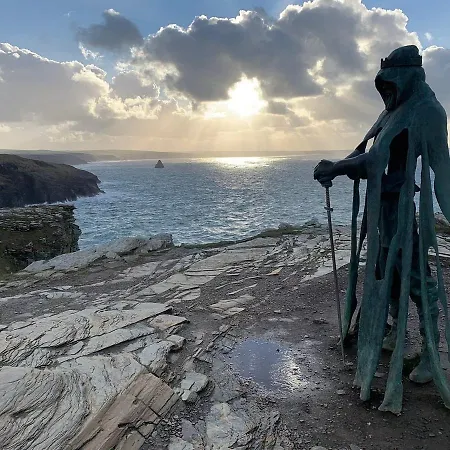 The Cornishman 2* Tintagel