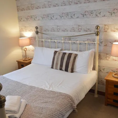 The Cornishman Hotel 2*
